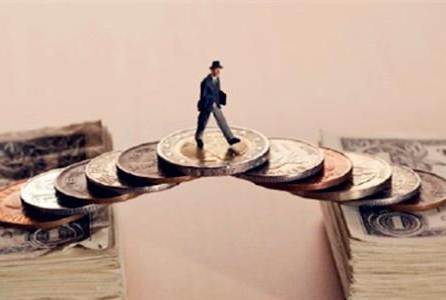 开年黄金暴涨突破1930！机构、散户意见统一：牛市才开始