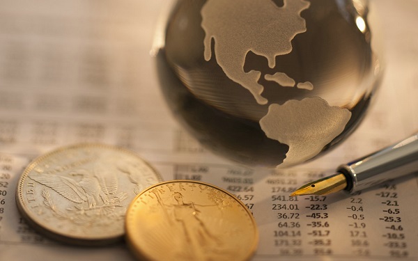 守住众议院议长之位 佩洛西成功连任!黄金跳空高开直冲1915